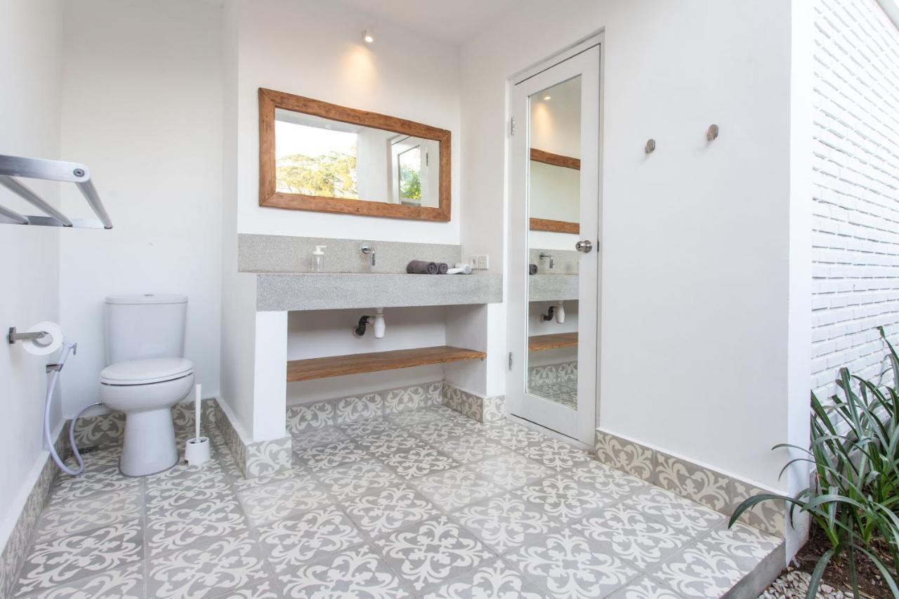 White Studio, Villa With Private Pool Canggu Exterior photo