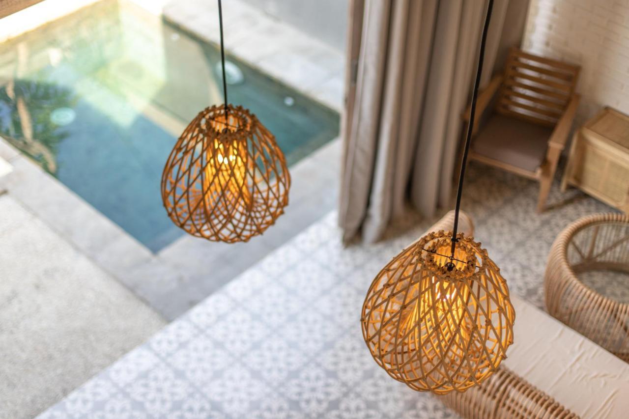White Studio, Villa With Private Pool Canggu Exterior photo